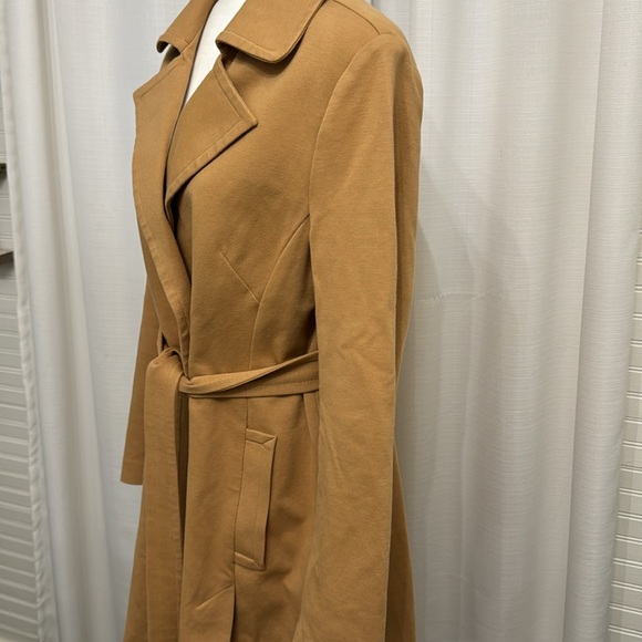Cabi Camel Colored Trench Coat Sz Lg - Picture 3 of 6